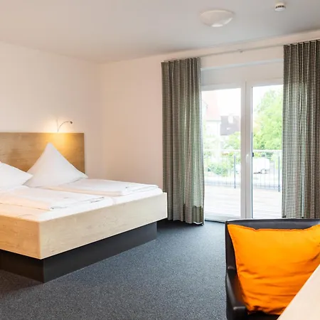 Hotel Gasthof Linde - Hotel Blum 3*