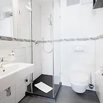 Hotel Linde - Blum