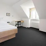 Hotel Linde - Blum