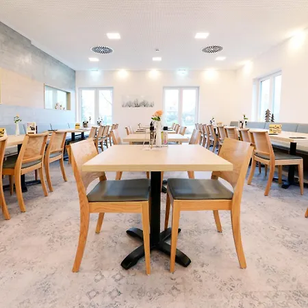 Linde - Blum Hotel